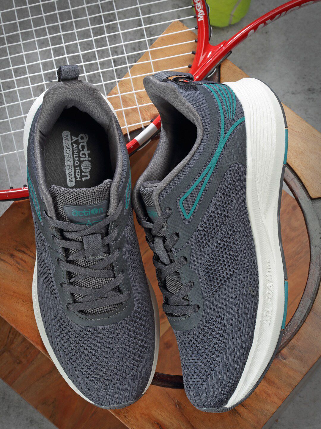  Action Men Mesh Running Non-Marking Sports Shoes ATG-748