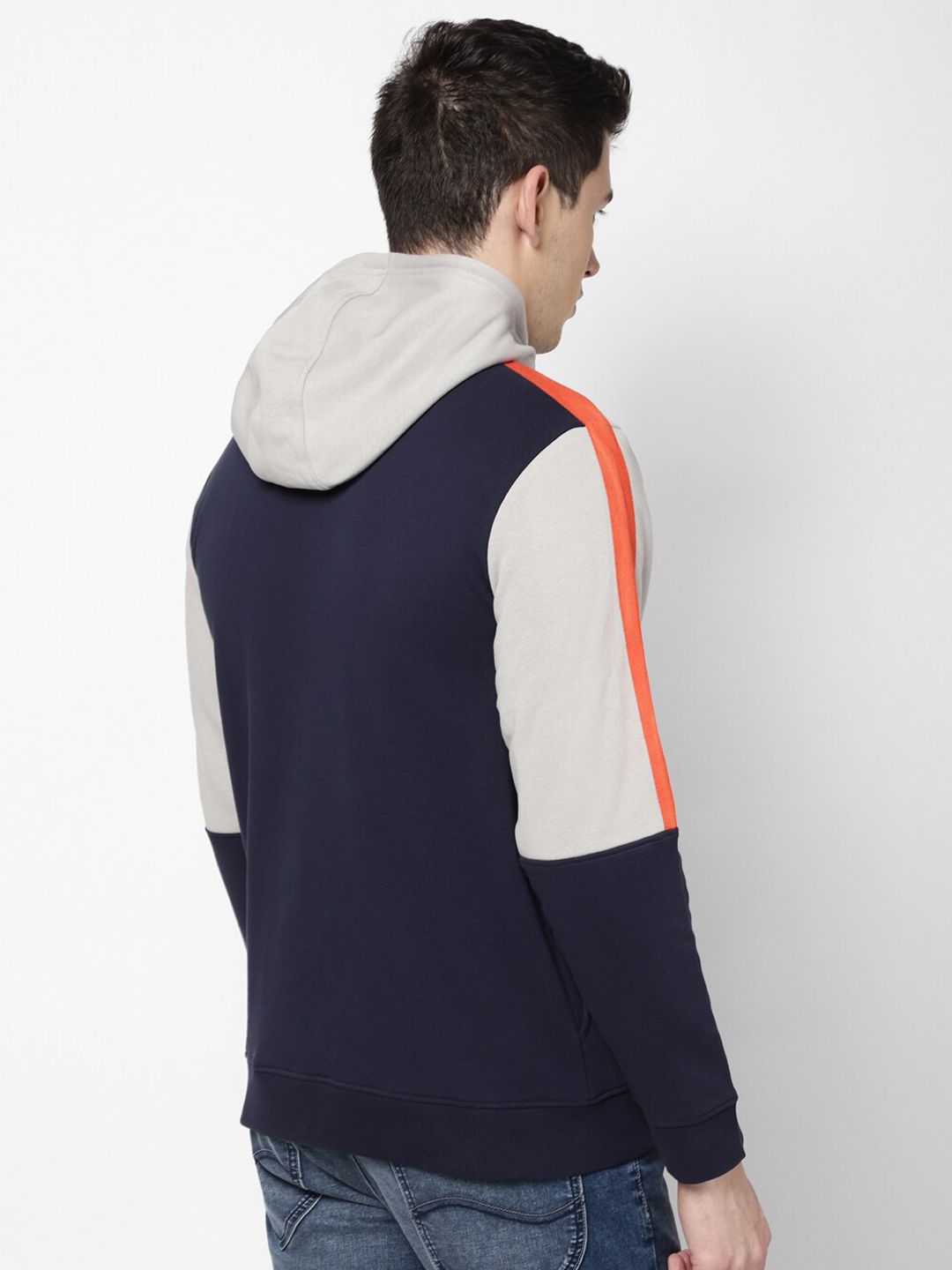  Lee Men Grey Colourblocked Hooded Sweatshirt