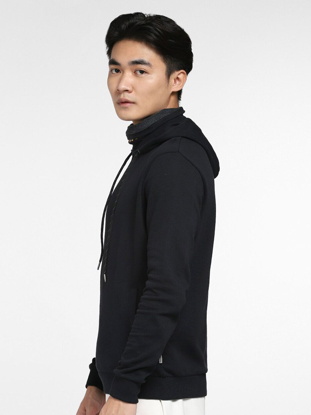 Jack & Jones Men Black Solid Hooded Sweatshirt