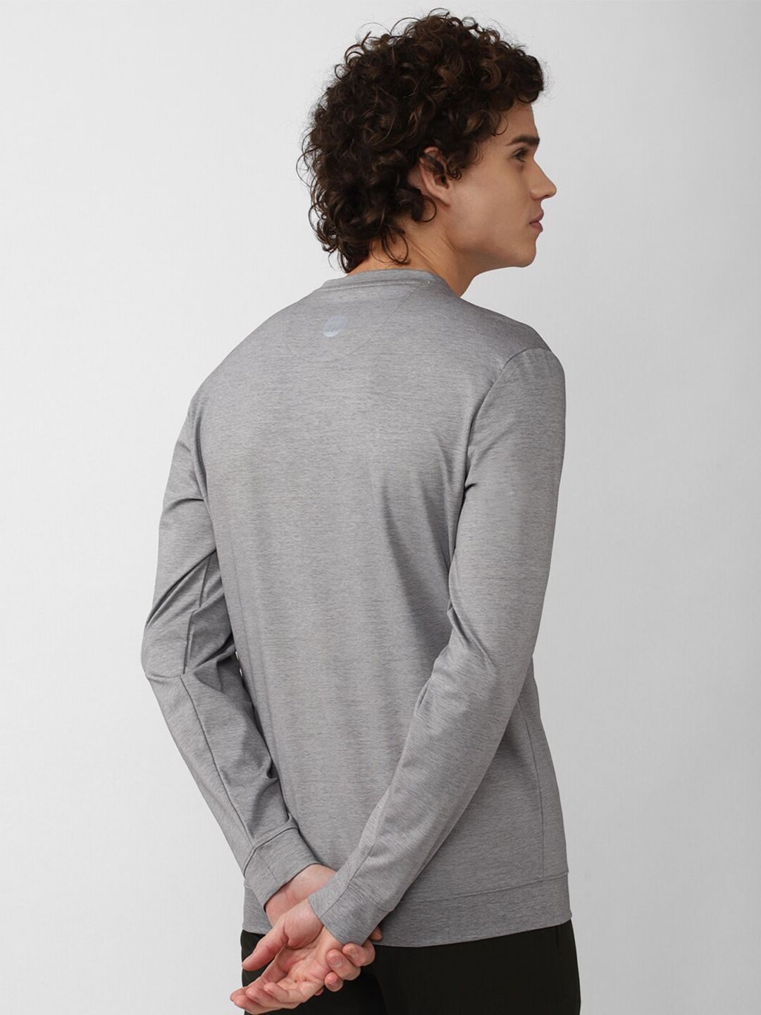  Van Heusen Flex Men Cotton Training Sweatshirt
