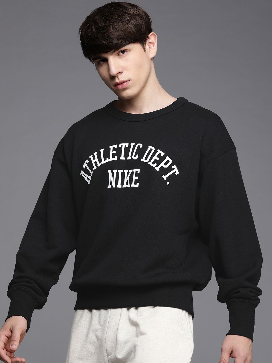  Nike NSW Trend FLC Crew Round Neck Typography Printed Pure Cotton Sweatshirt