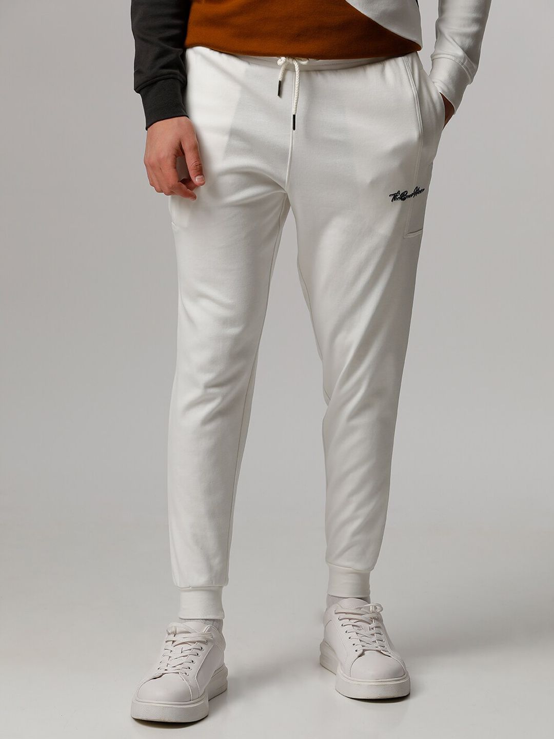  THE BEAR HOUSE Men Colourblocked Pure Cotton Tracksuits