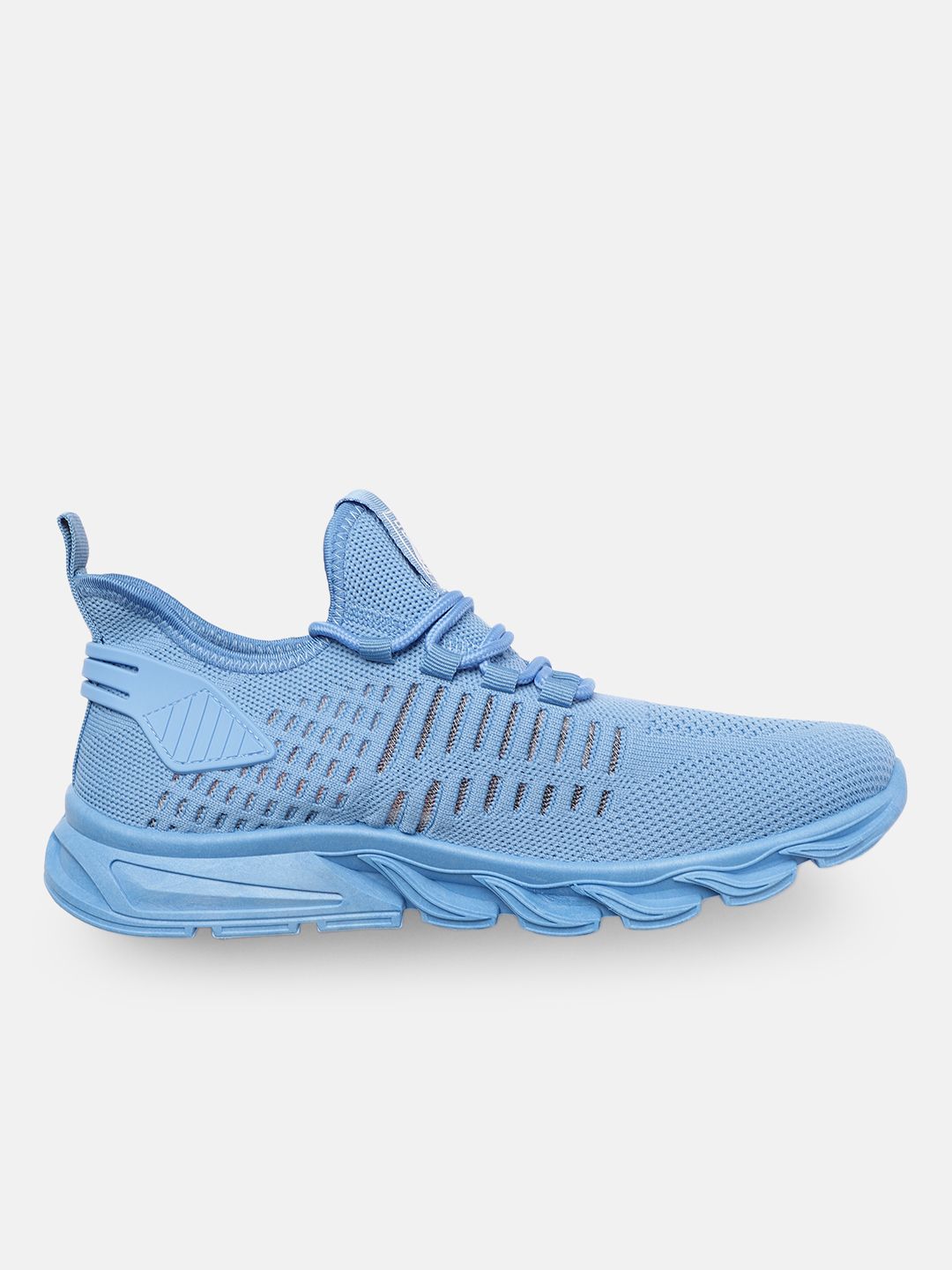  Mast & Harbour Men Blue Textured Running Shoes