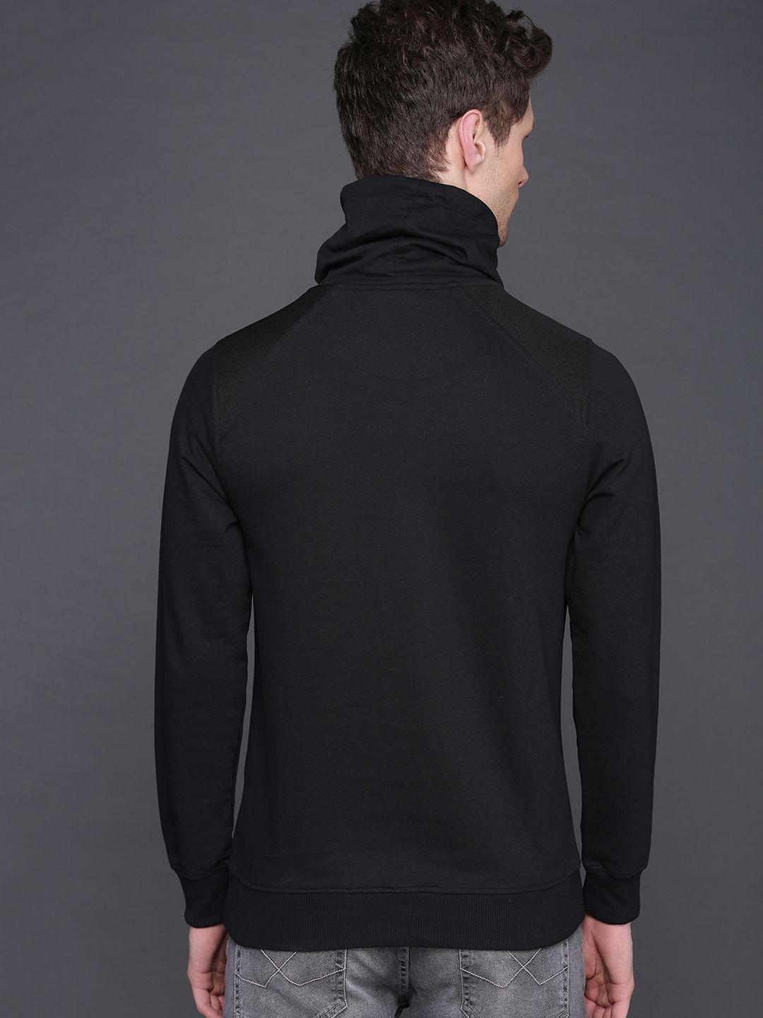  WROGN Men Black Solid Slim Fit Sweatshirt