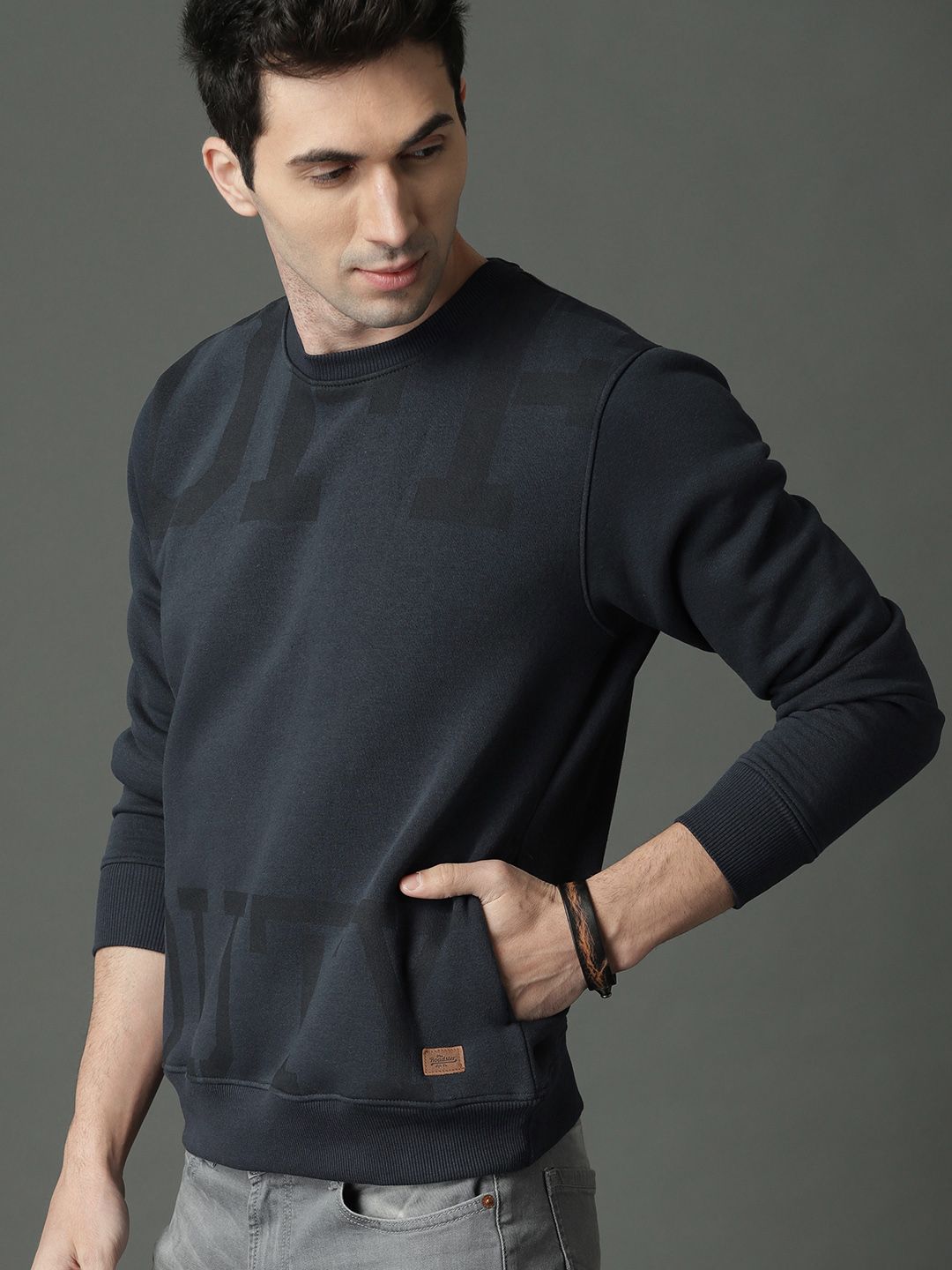  Roadster Men Navy Blue Printed Sweatshirt