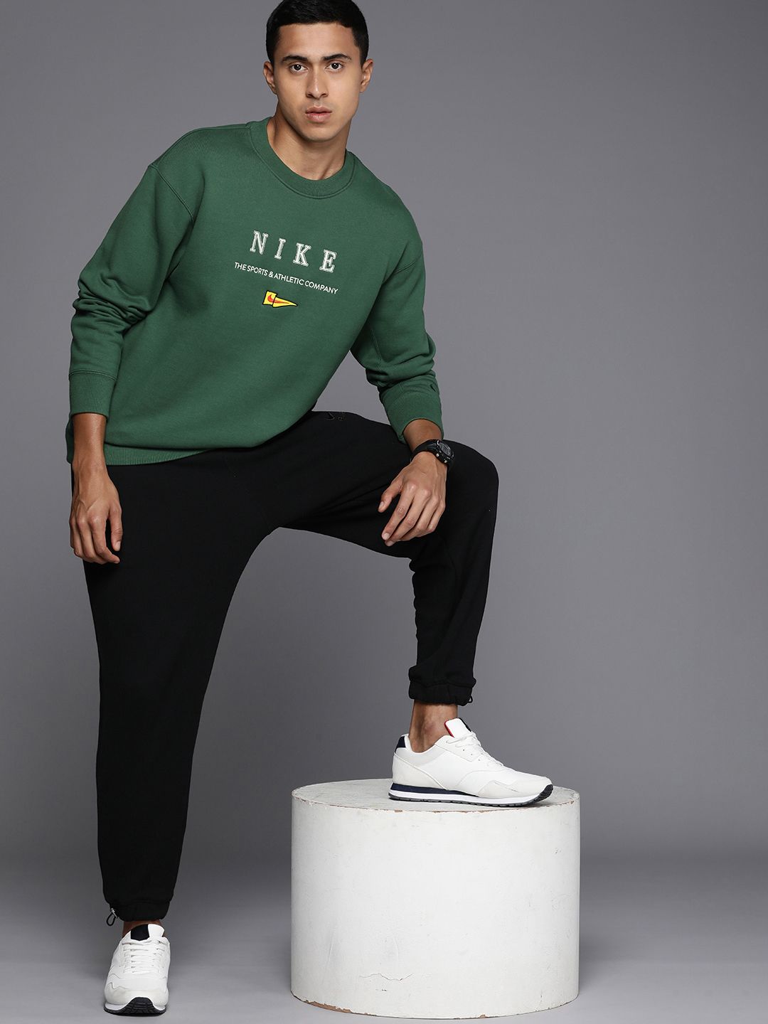  Nike Self Design Brand Logo Embroidered CRW FLC HWYWT NCPS Loose Fit Sweatshirt