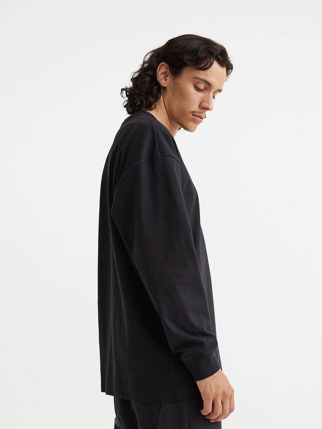  H&M Men Black Oversized Fit Cotton Top