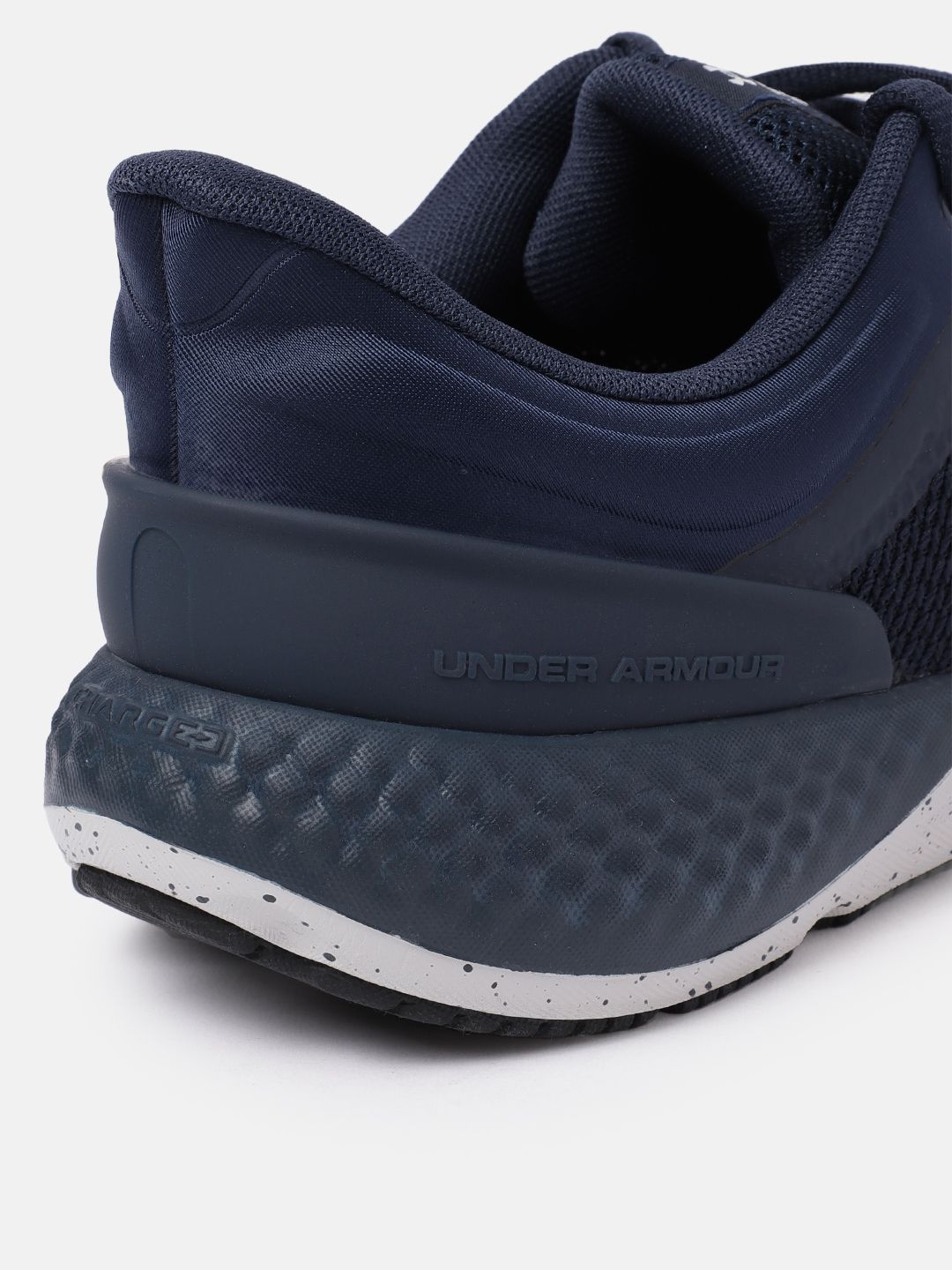  UNDER ARMOUR Men Woven Design Charged Escape 4 Running Shoes
