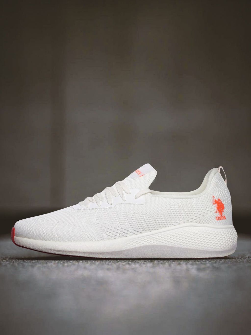  U.S. Polo Assn. Men Off White Textile LEBRON 3.0 Walking Shoes