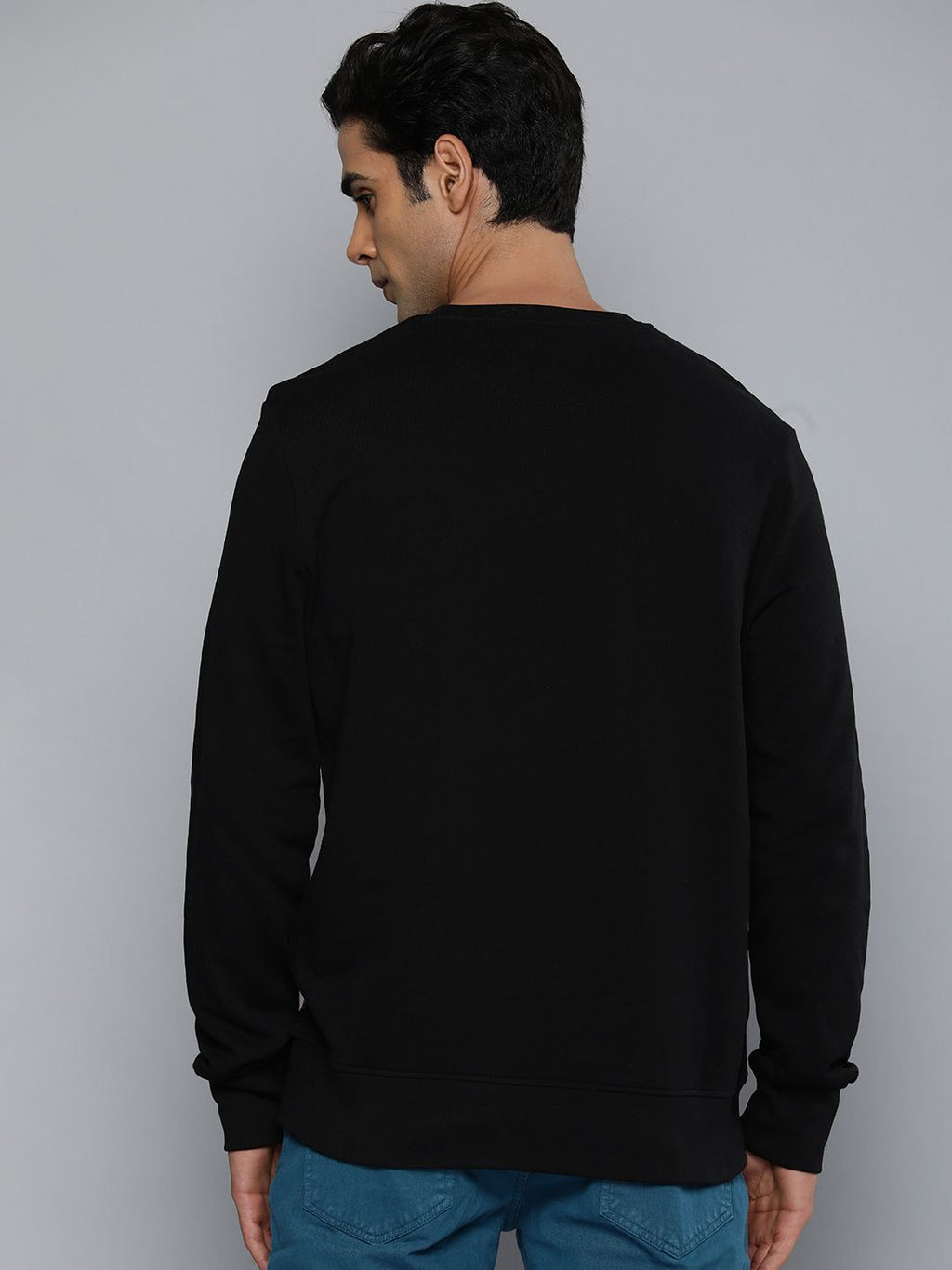  Levis Men Black Printed Round Neck Pure Cotton Sweatshirt