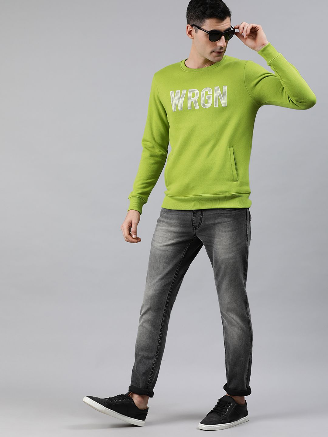  WROGN Men Green Printed Slim Fit Pullover Sweatshirt