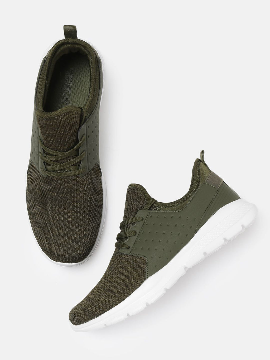  Roadster Men Olive Green Solid Running Shoes