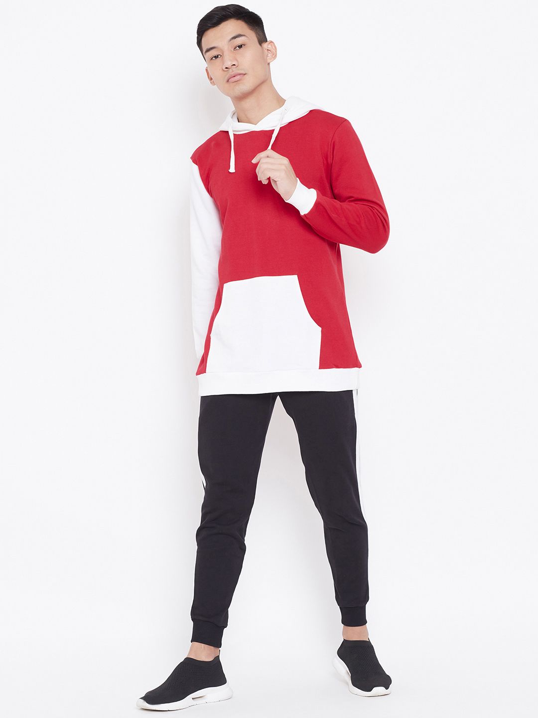  Aesthetic Bodies Men Red & White Colourblocked Hooded Sweatshirt