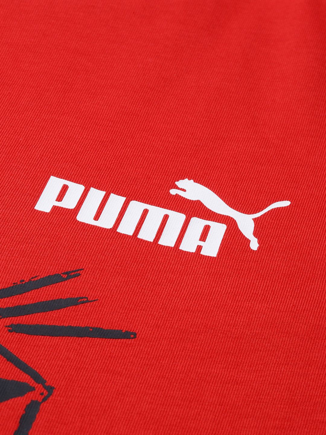 Puma Graphics Sneaker Printed Regular Fit Pure Cotton T-shirt