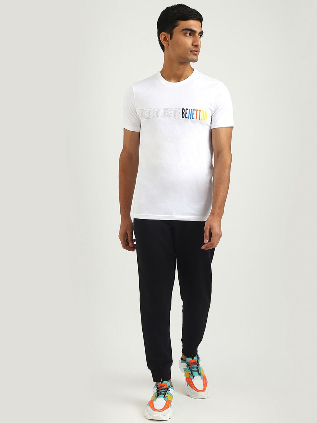  United Colors Of Benetton Men Black Solid Jogger