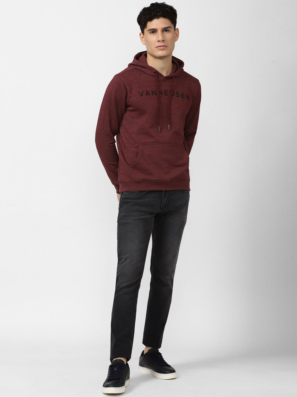  Van Heusen Sport Men Printed Hooded Sweatshirt