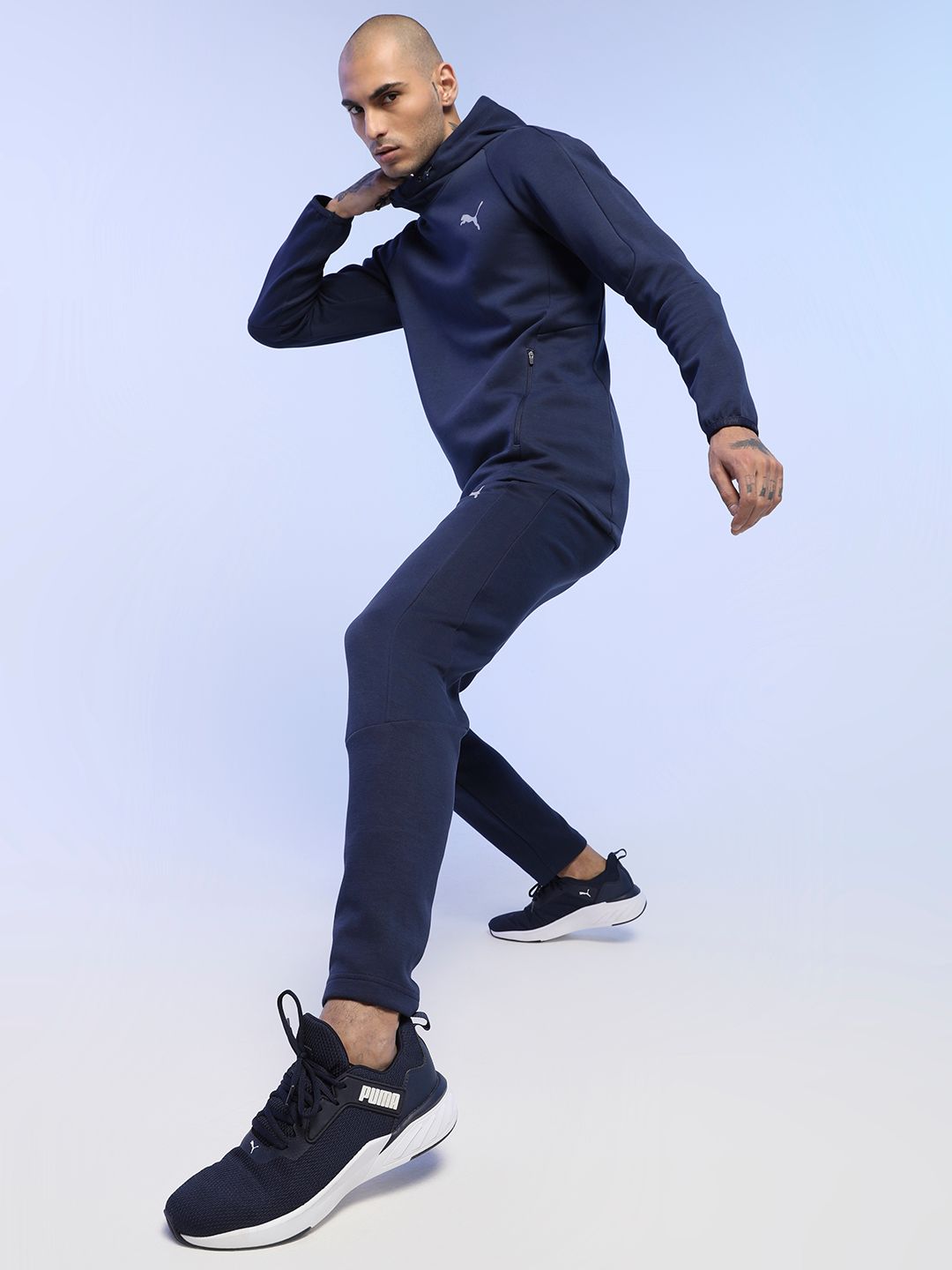  Puma Men Navy Blue Solid Erupter Running Shoes