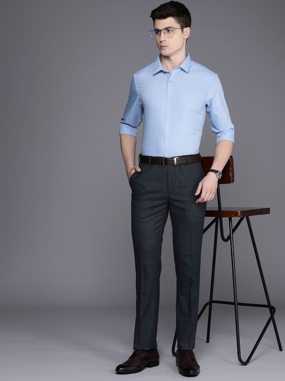  Raymond Men Textured Slim Fit Formal Trousers