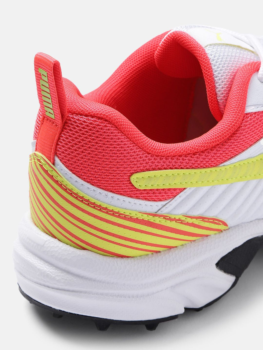  Puma Men Cricket Active Shoes