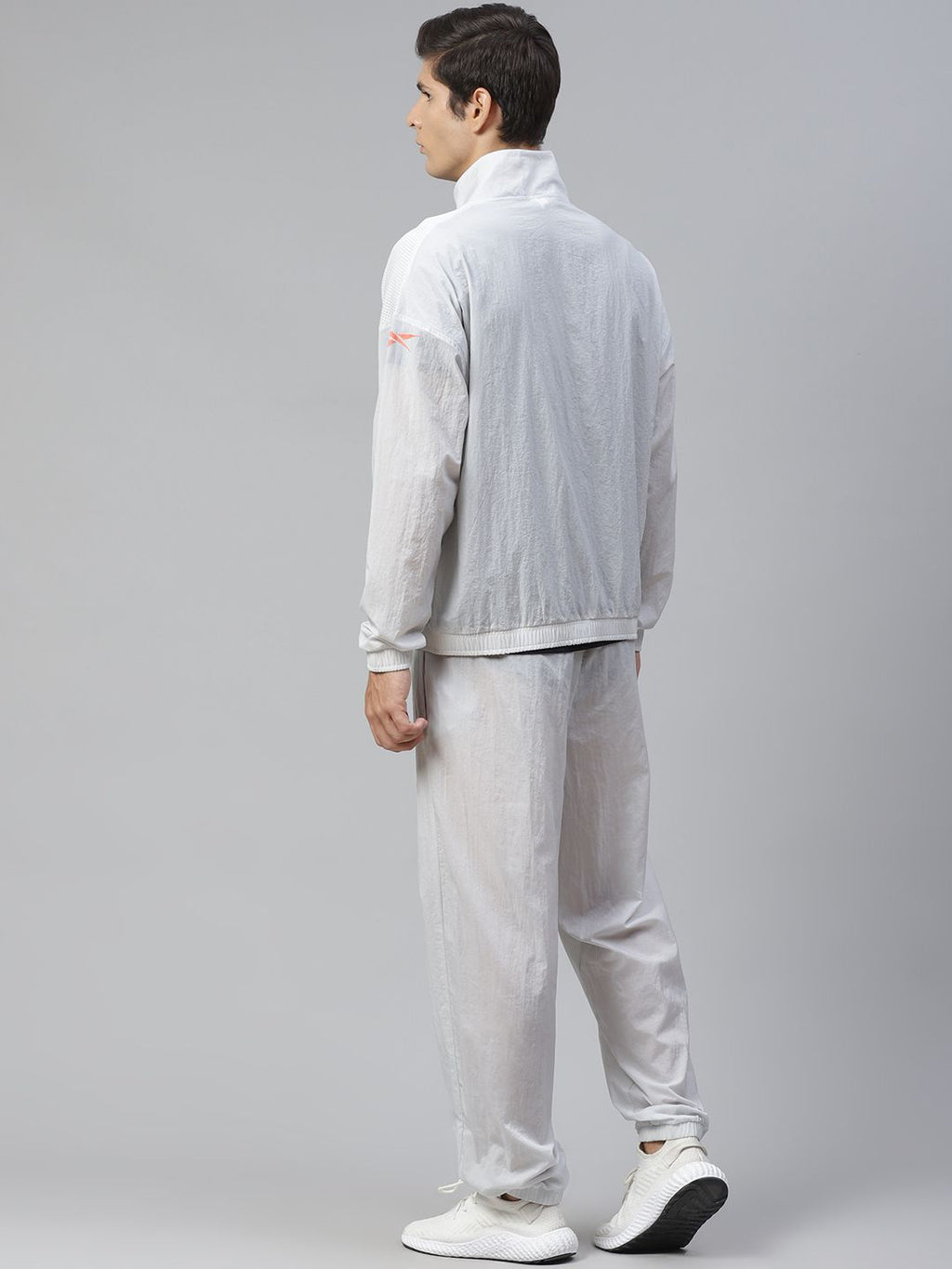  Reebok Men Grey Solid Slim Fit Training MYT Tracksuit