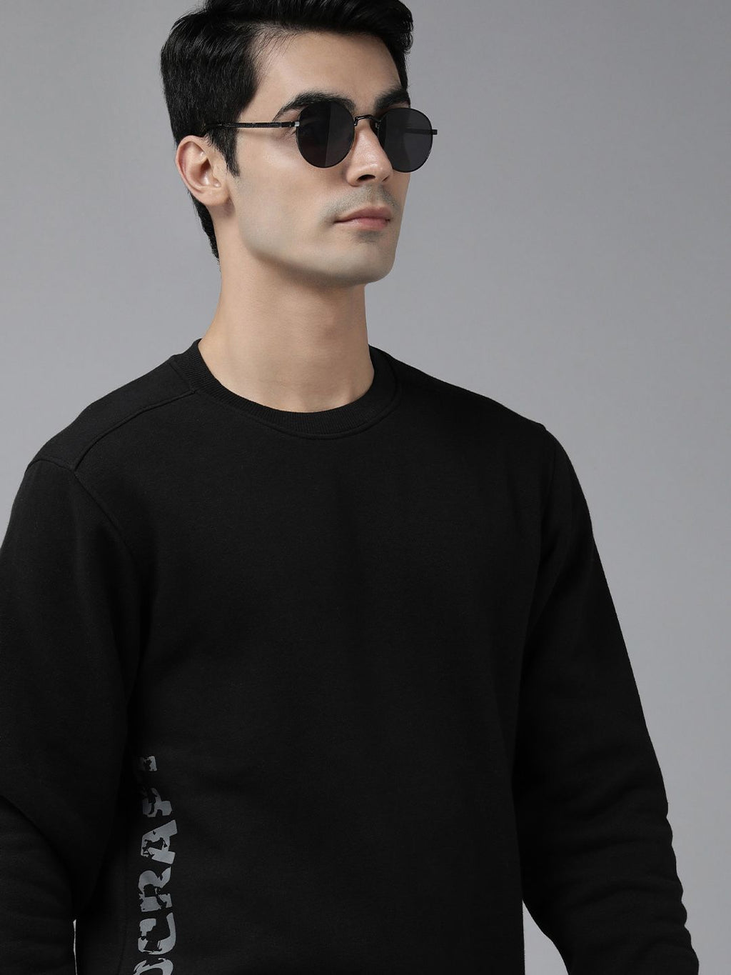  Wildcraft Men Black Solid Sweatshirt